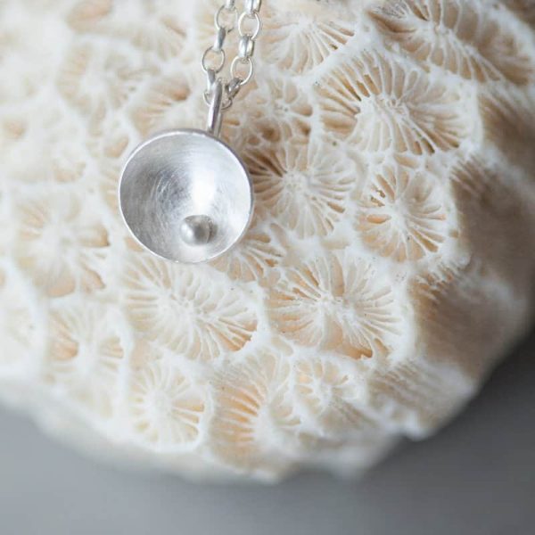 Small Pearl Inspired Silver Necklace 1