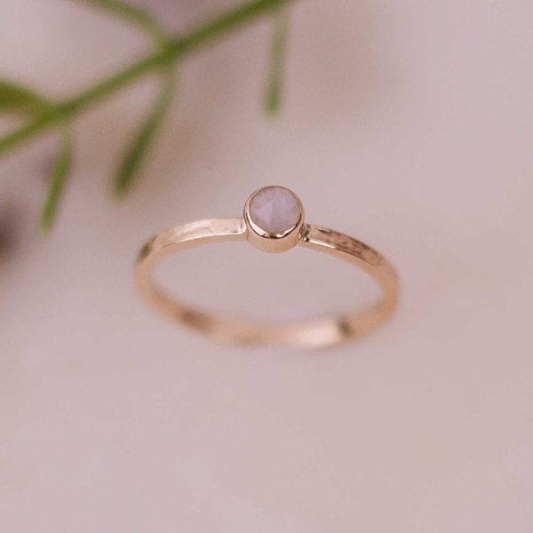 rainbow moonstone gold ring