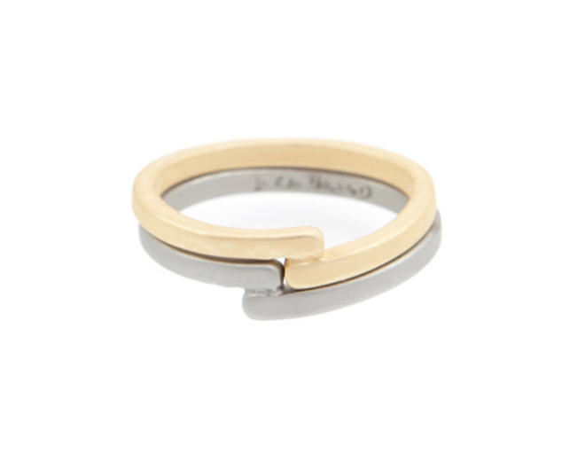 Shaped Wedding rings - Overlapped wedding rings